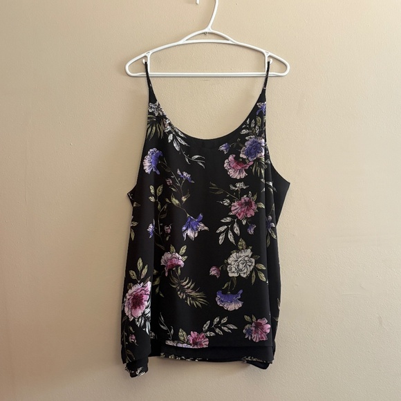 $9🎅🏼 Reitmans Black Floral Print Spaghetti Strap Double Lined Blouse - Picture 1 of 14